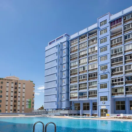 Moderno Estudio En Con Piscina Apartment